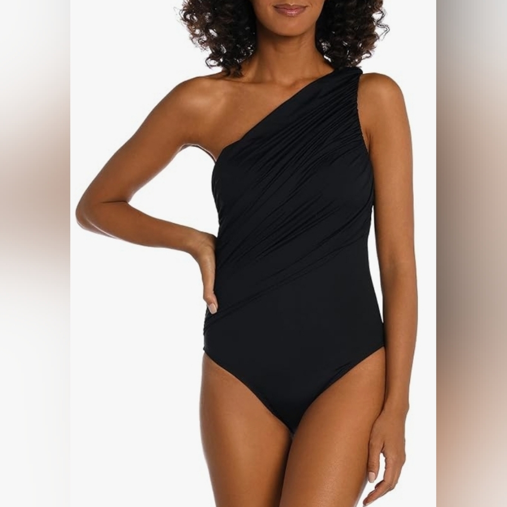 🖤La Blanca Women's Island Goddess Shirred One Shoulder One Piece Swimsuit
